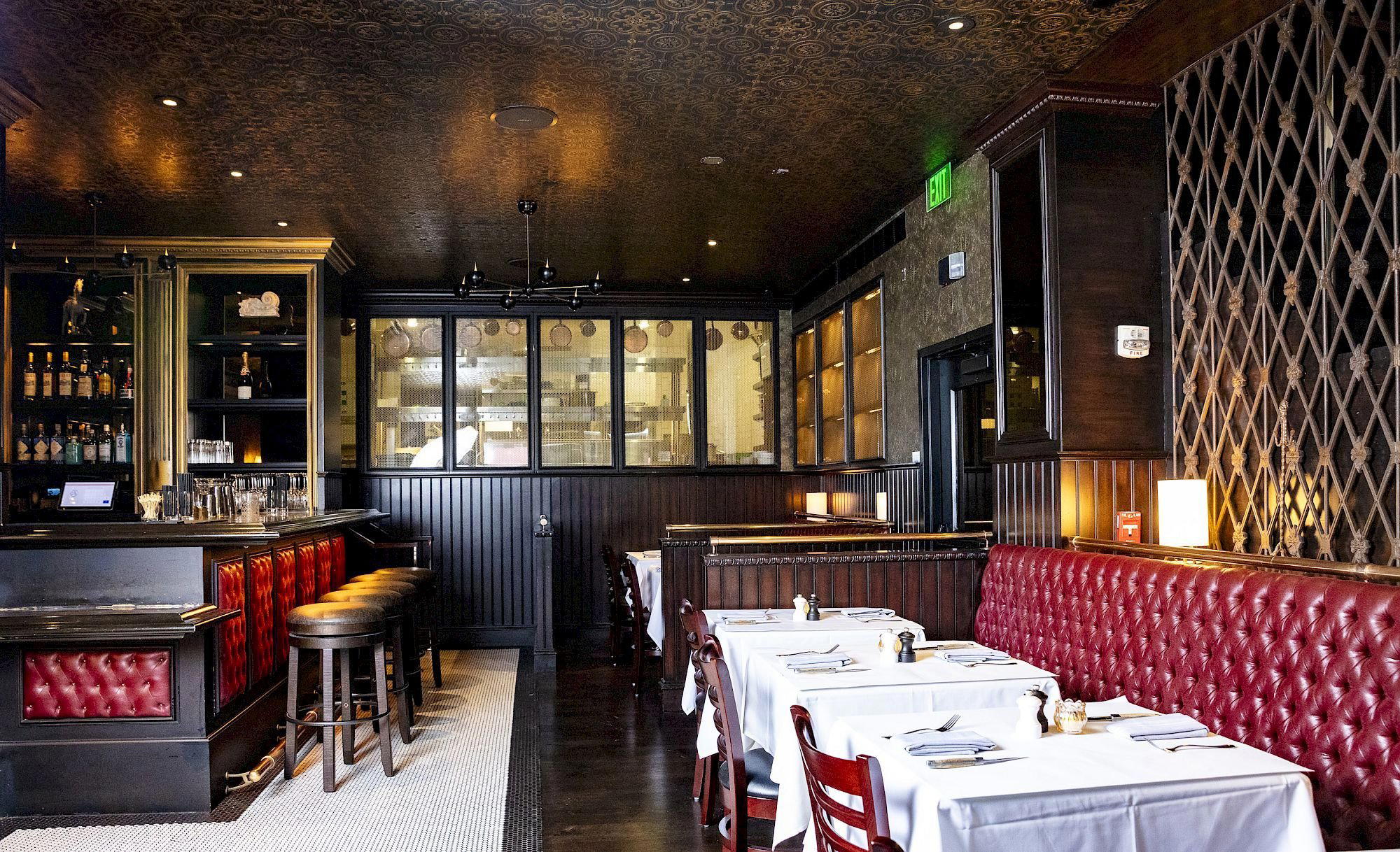 Le Parc Bistrobar restaurant in San Francisco, United States