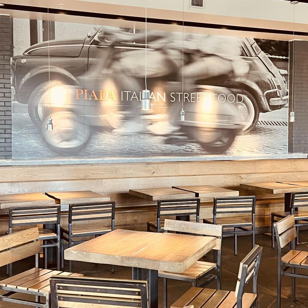Giovannis restaurant in Beachwood, United States