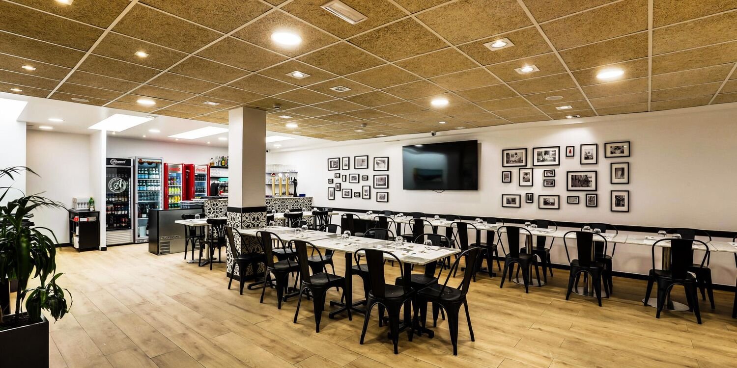 L' Antica Pizzeria Da Michele restaurant in Barcelona, Spain