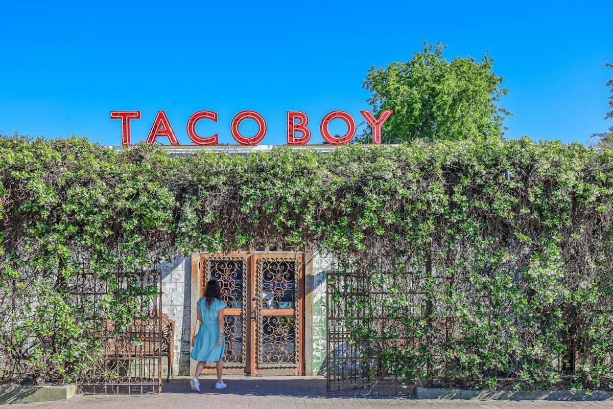 Taco Boy restaurant in Charleston, United States