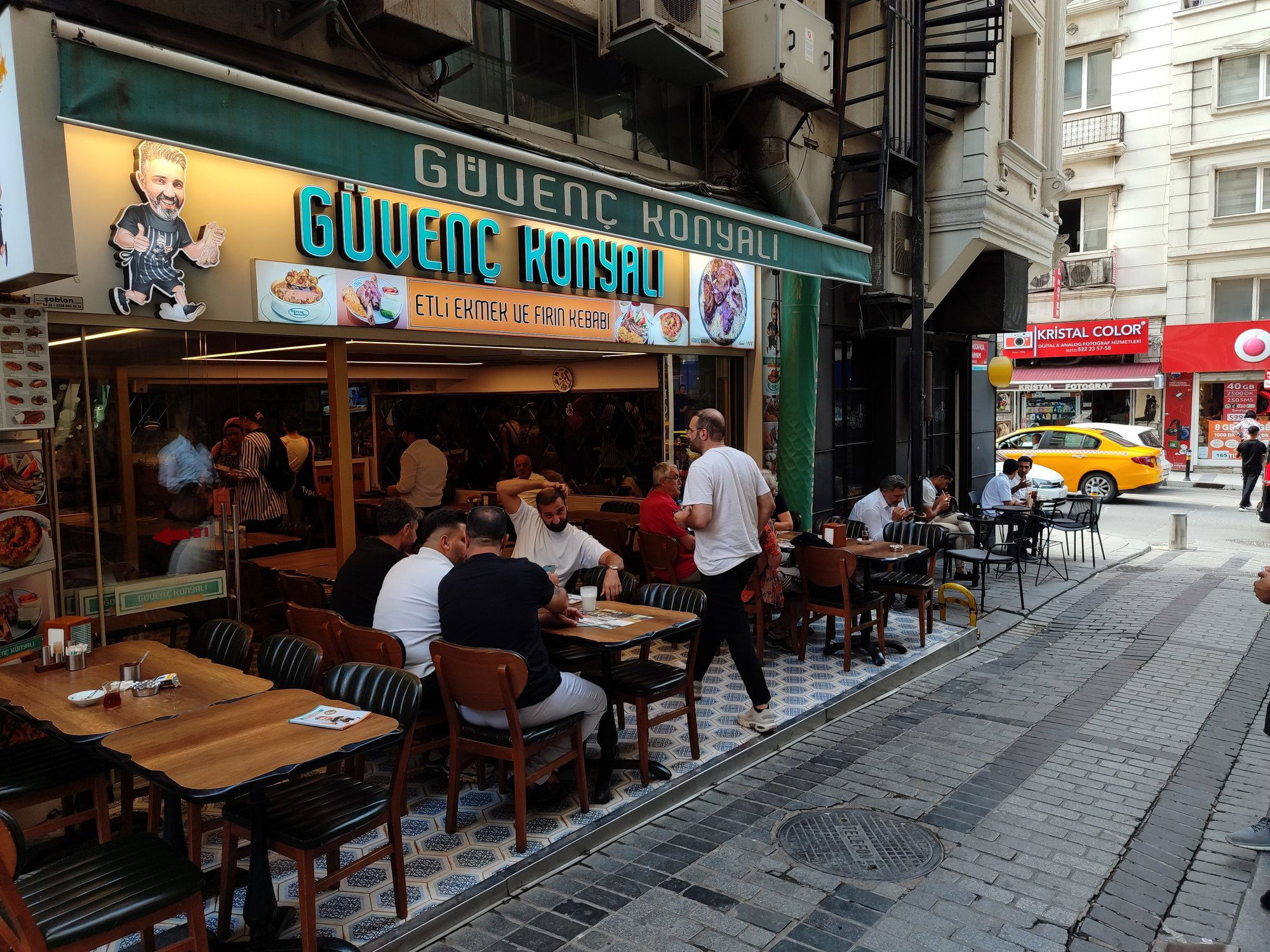 Güvenç Konyalı, Restaurant in Istanbul