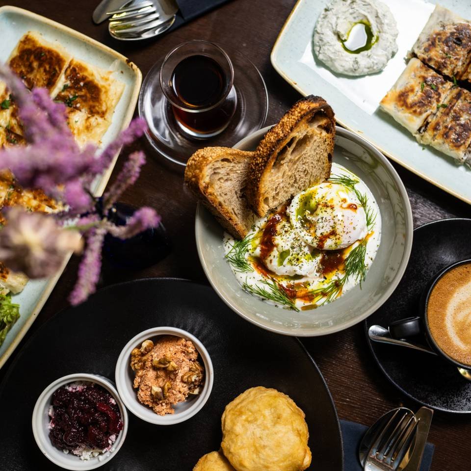 The Garden Café & Restaurant, Restaurant in Budapest