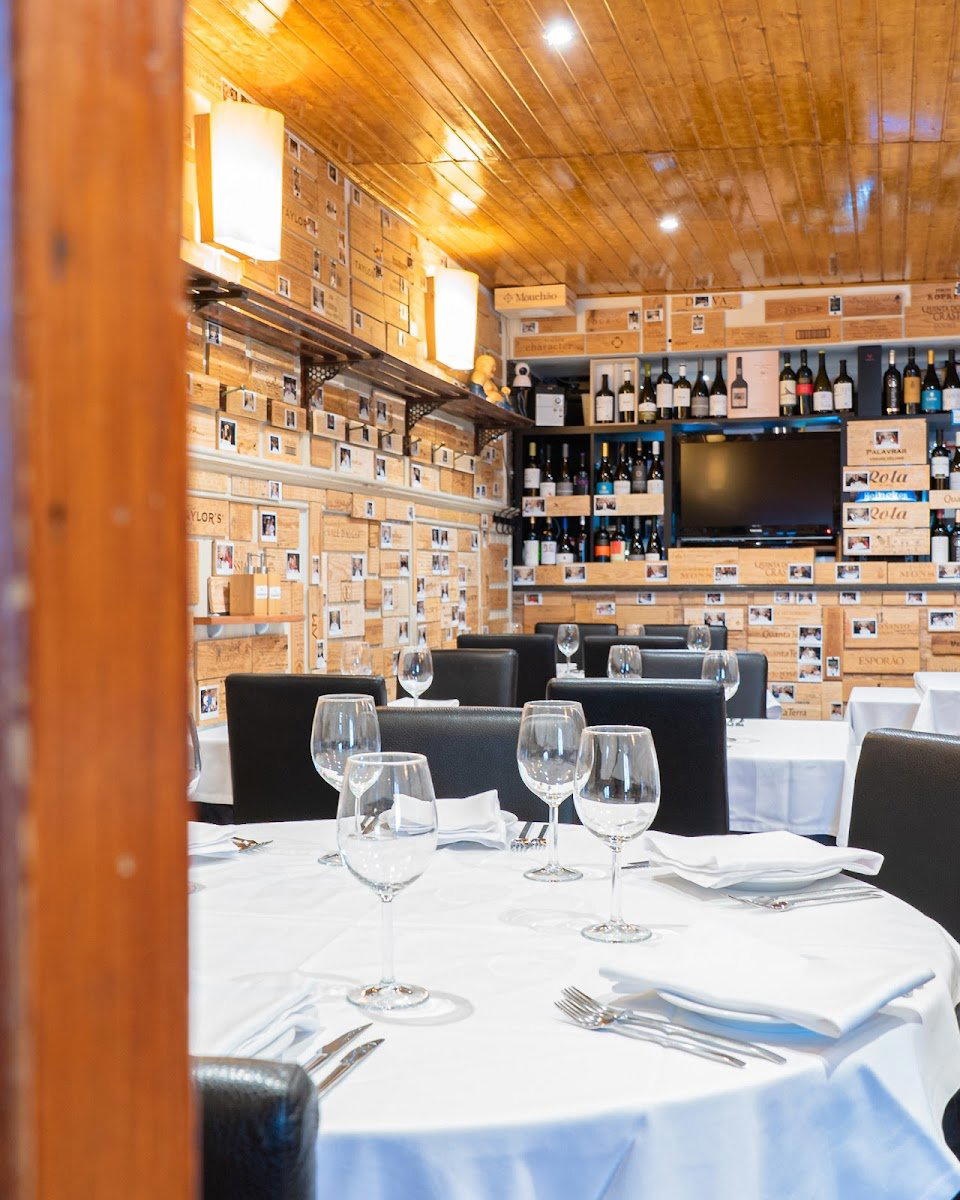 Uma Marisqueira (Ze Bota) - A Seafood Resturant restaurant in Porto, Portugal
