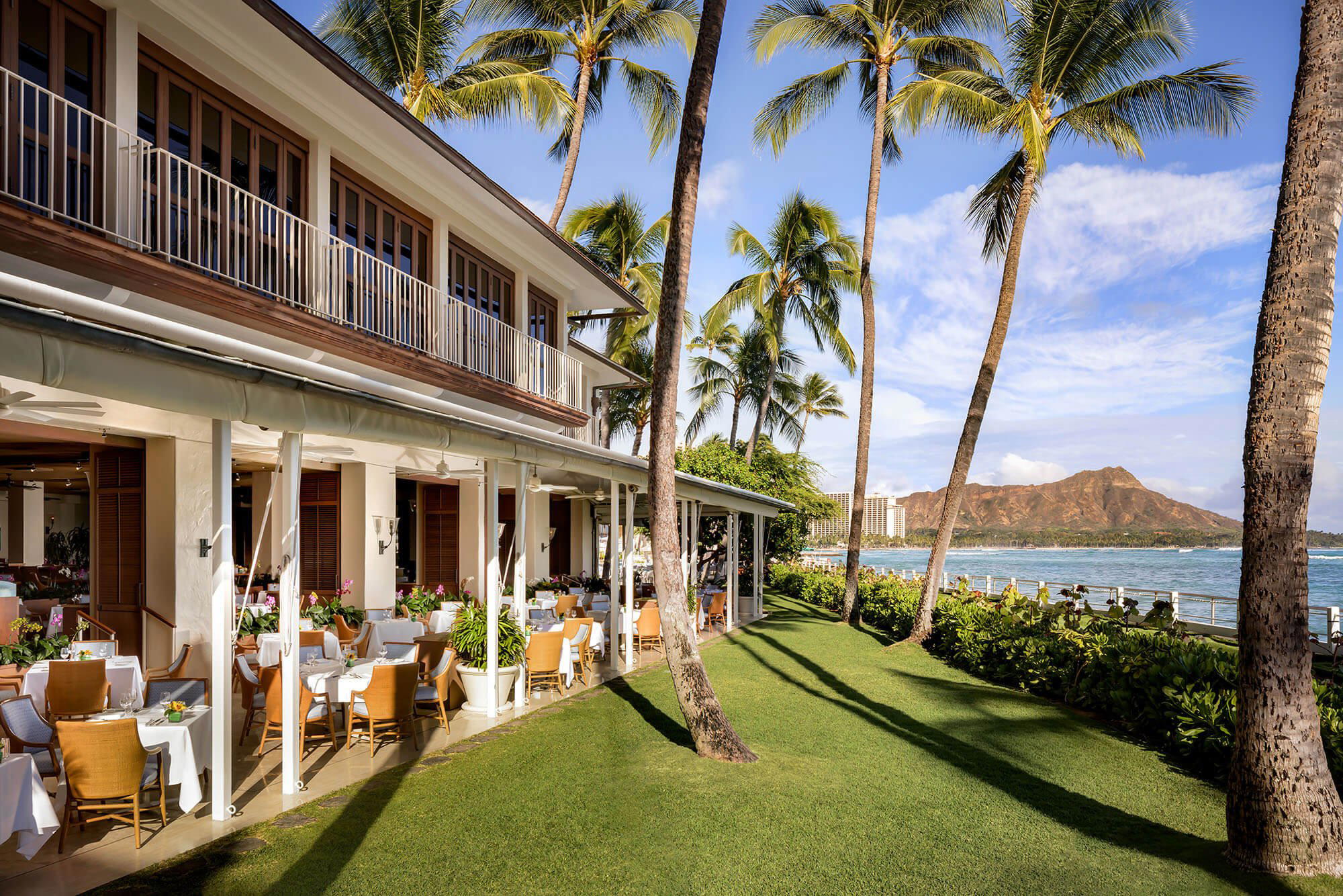Halekulani restaurant in Honolulu, United States