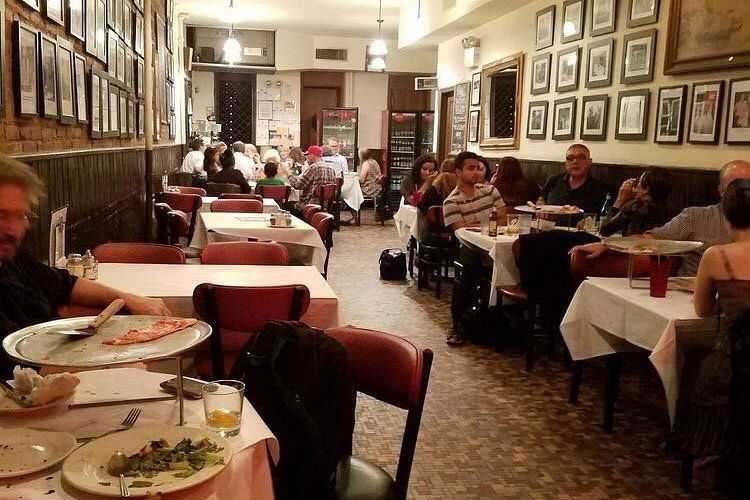 Patsy’s Pizzeria, Restaurant in Manhattan