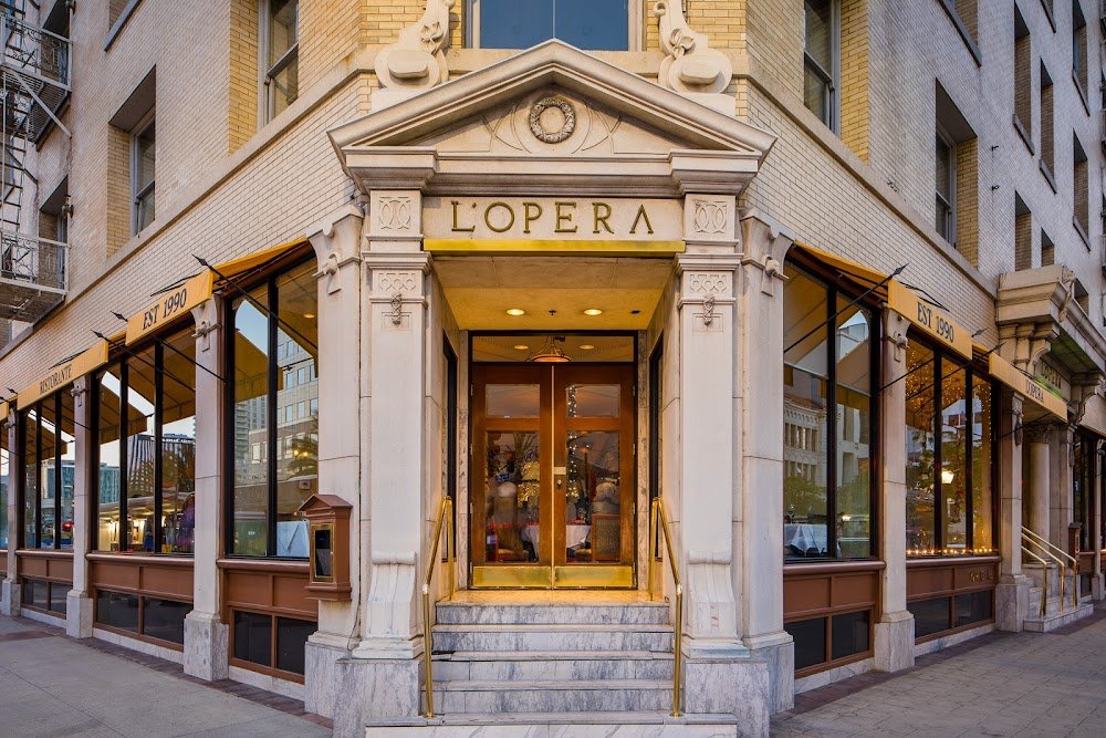 L'Opera Italian Restaurant restaurant in Long Beach, United States