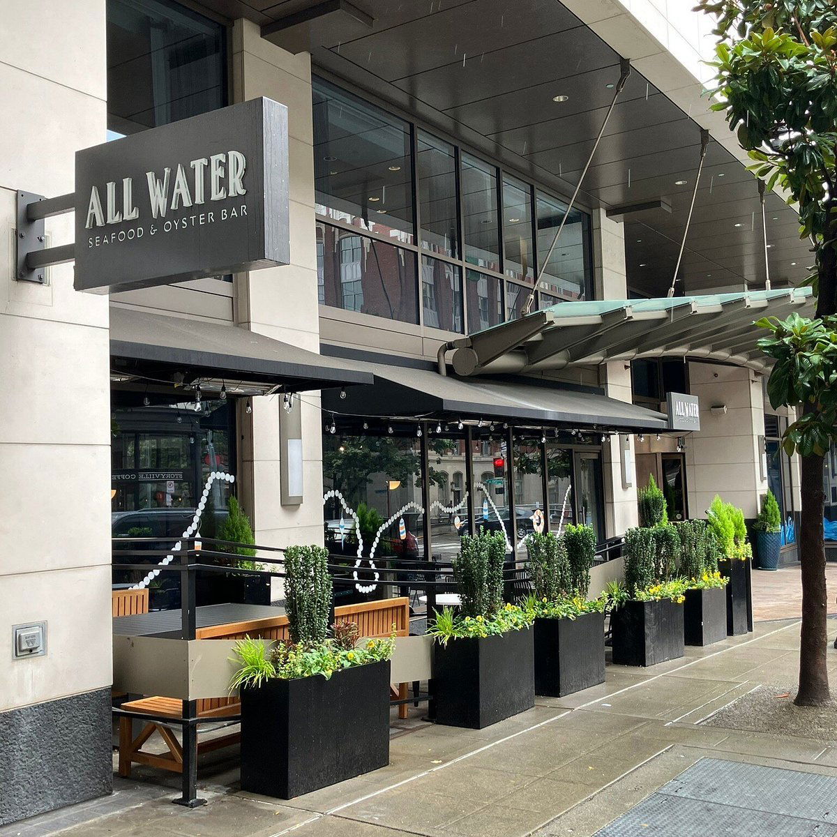 All Water Seafood & Oyster Bar, Restaurant in Seattle