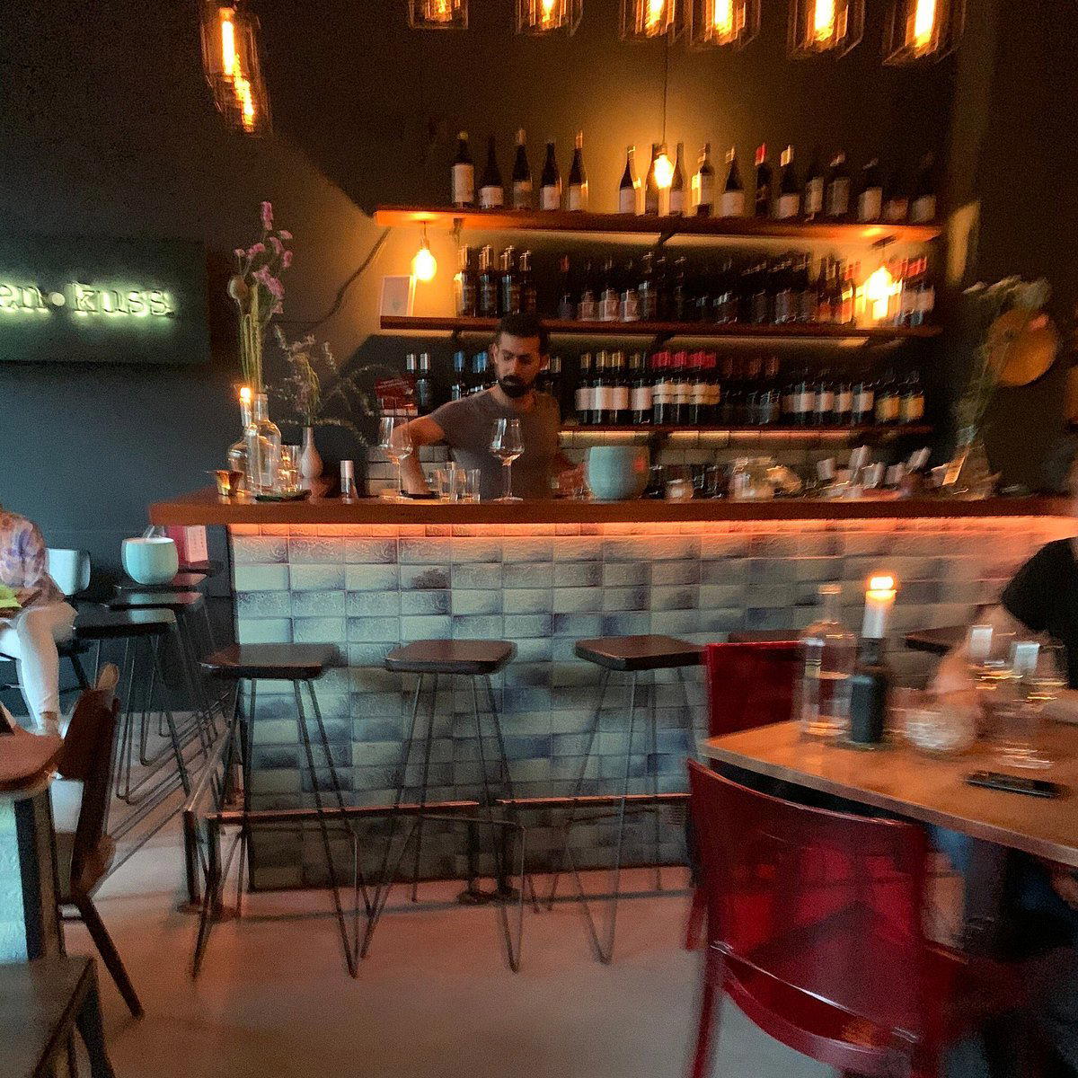 Renkli | Weinbar restaurant in Leipzig