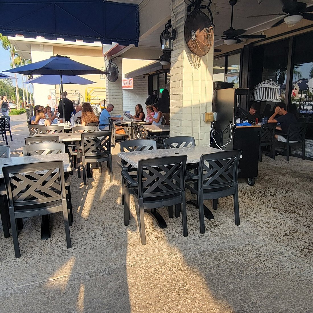 Chris' Taverna, Boynton Beach, United States