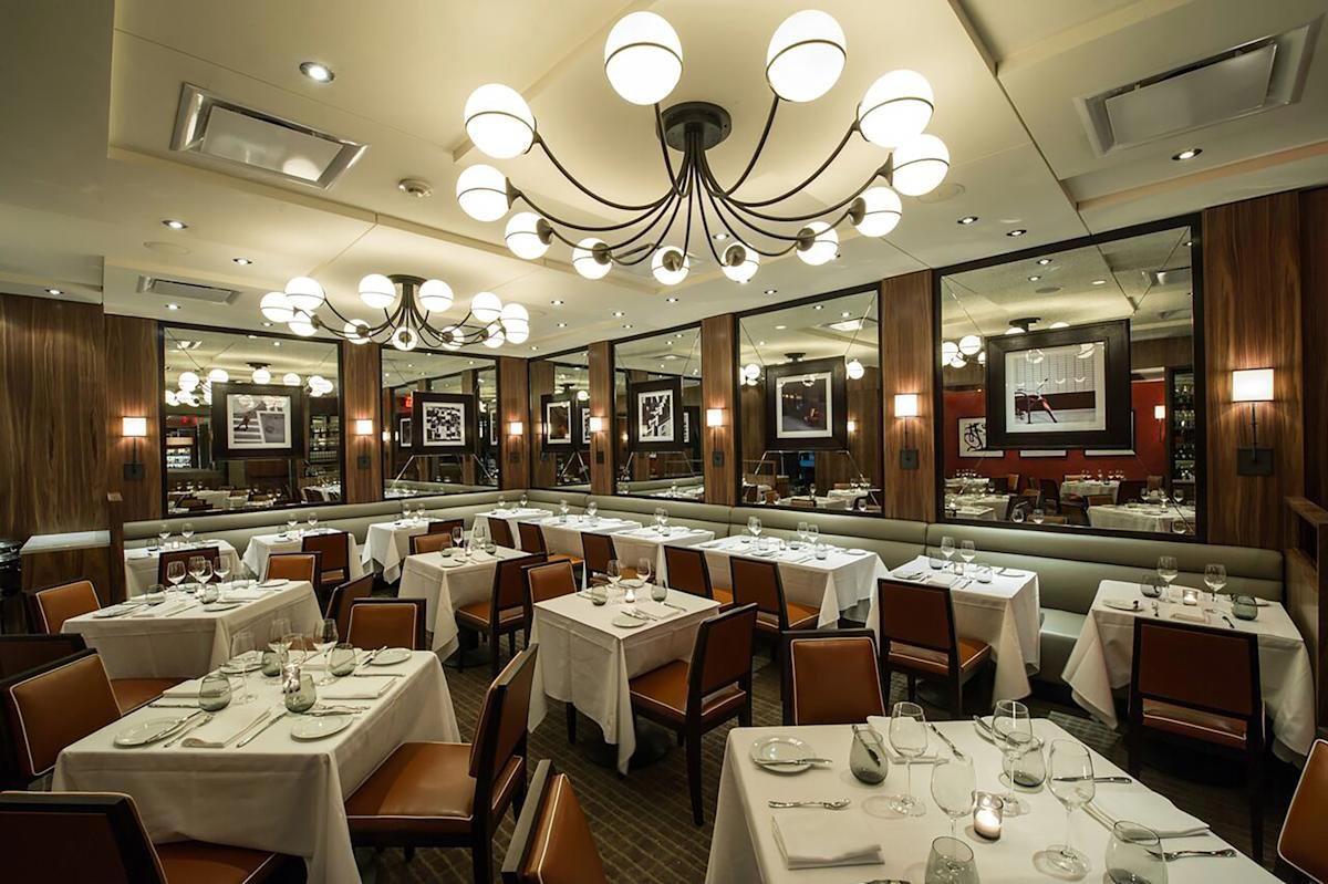 db Bistro Moderne restaurant in New York City, United States