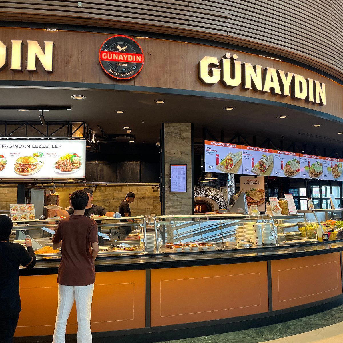 Günaydın Kebap Restoran, Istanbul, Turkey