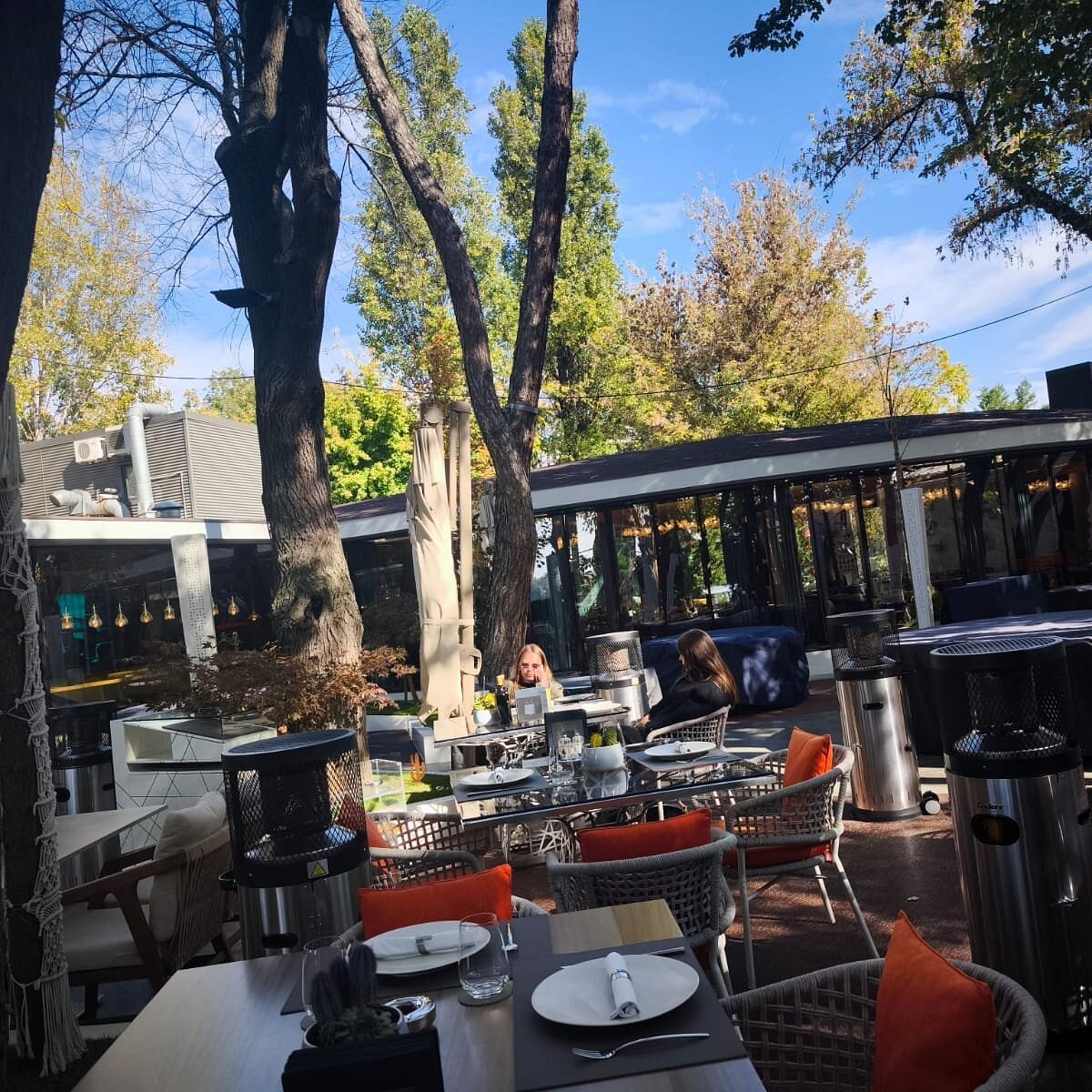 Casa di David restaurant in Bucharest, Romania