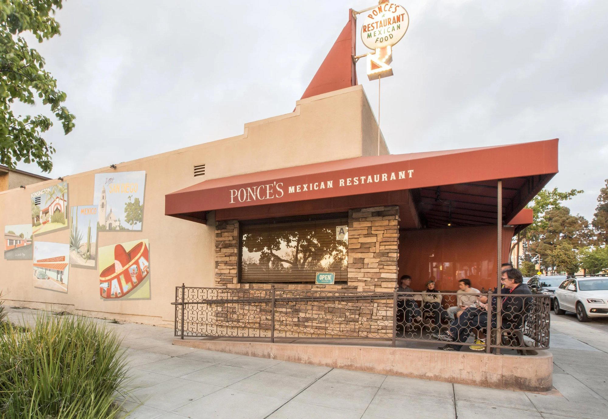 Ponce's Mexican Restaurant restaurant in San Diego, United States