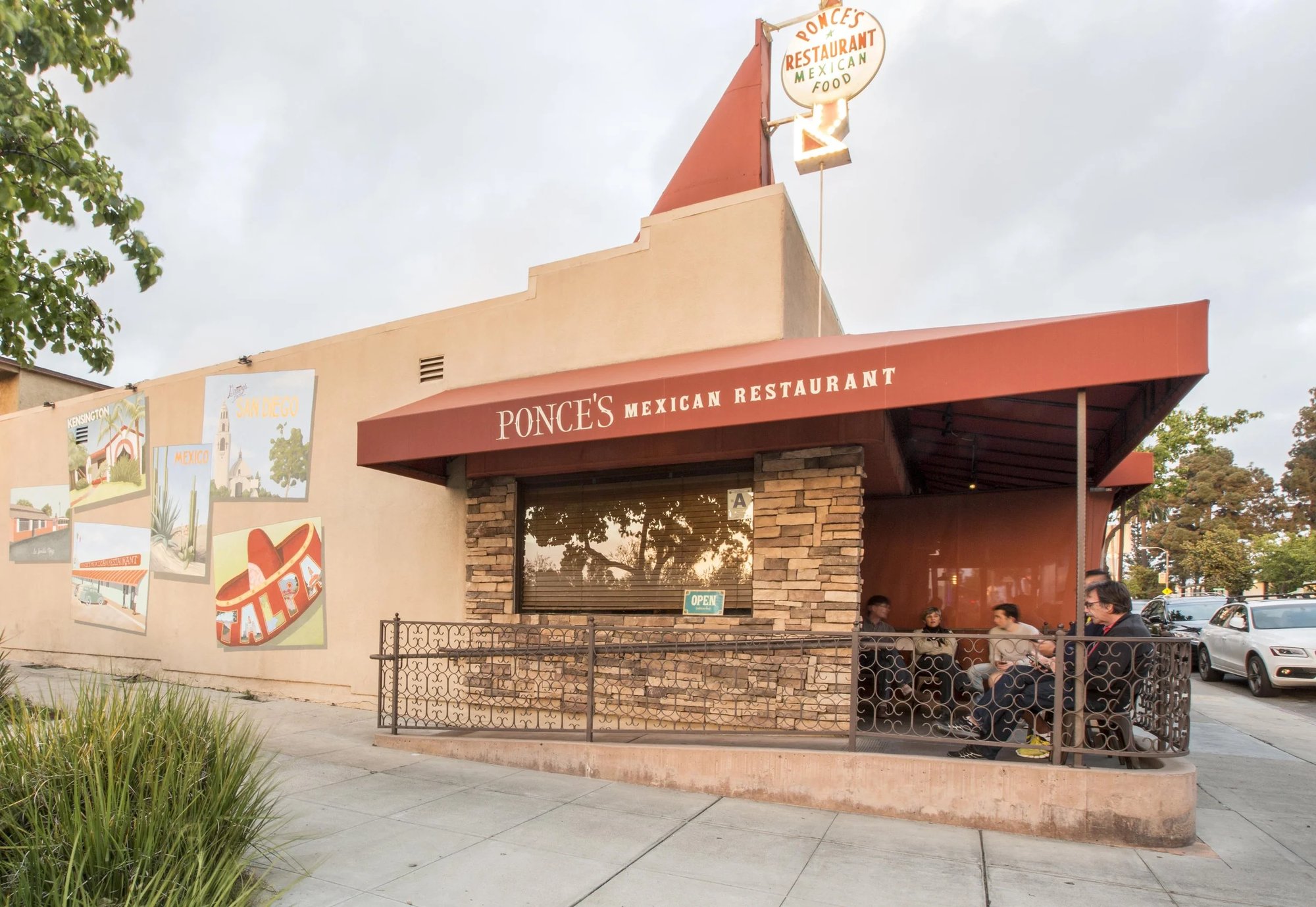 Ponce's Mexican Restaurant restaurant in San Diego, United States