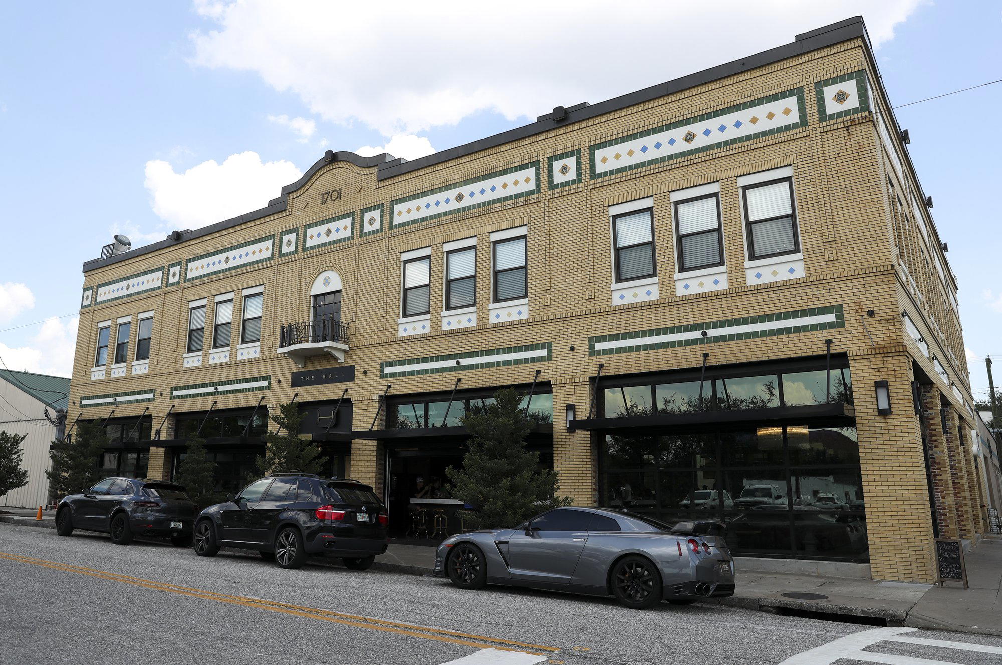Hall on Franklin restaurant in Tampa, United States