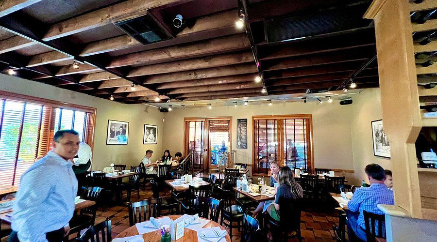 Divina Cucina, Restaurant in Montrose