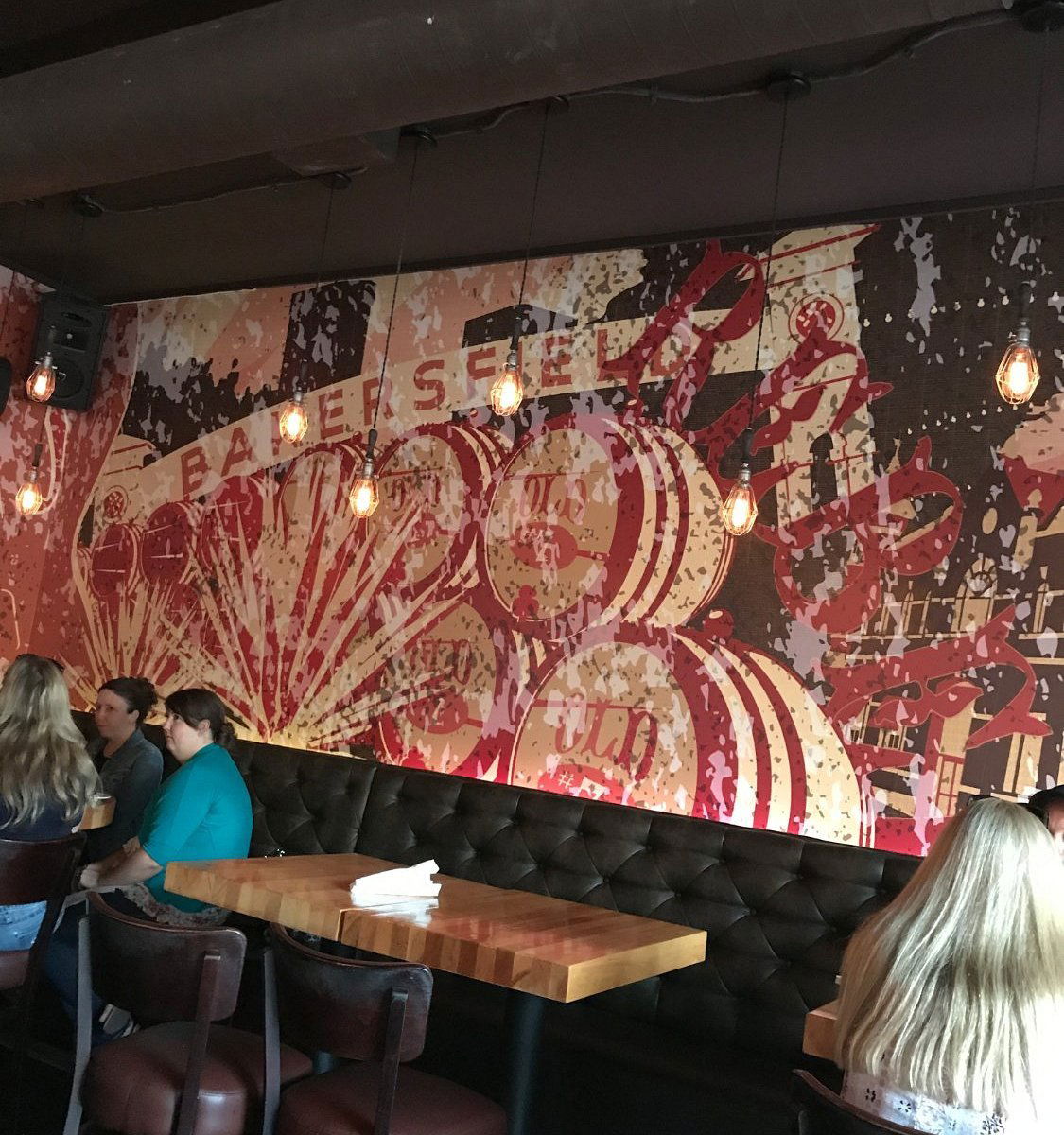 Bakersfield Columbus, Restaurant in Columbus