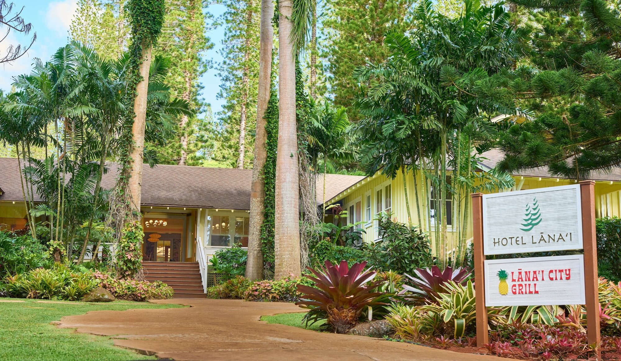Lanai City Bar & Grill