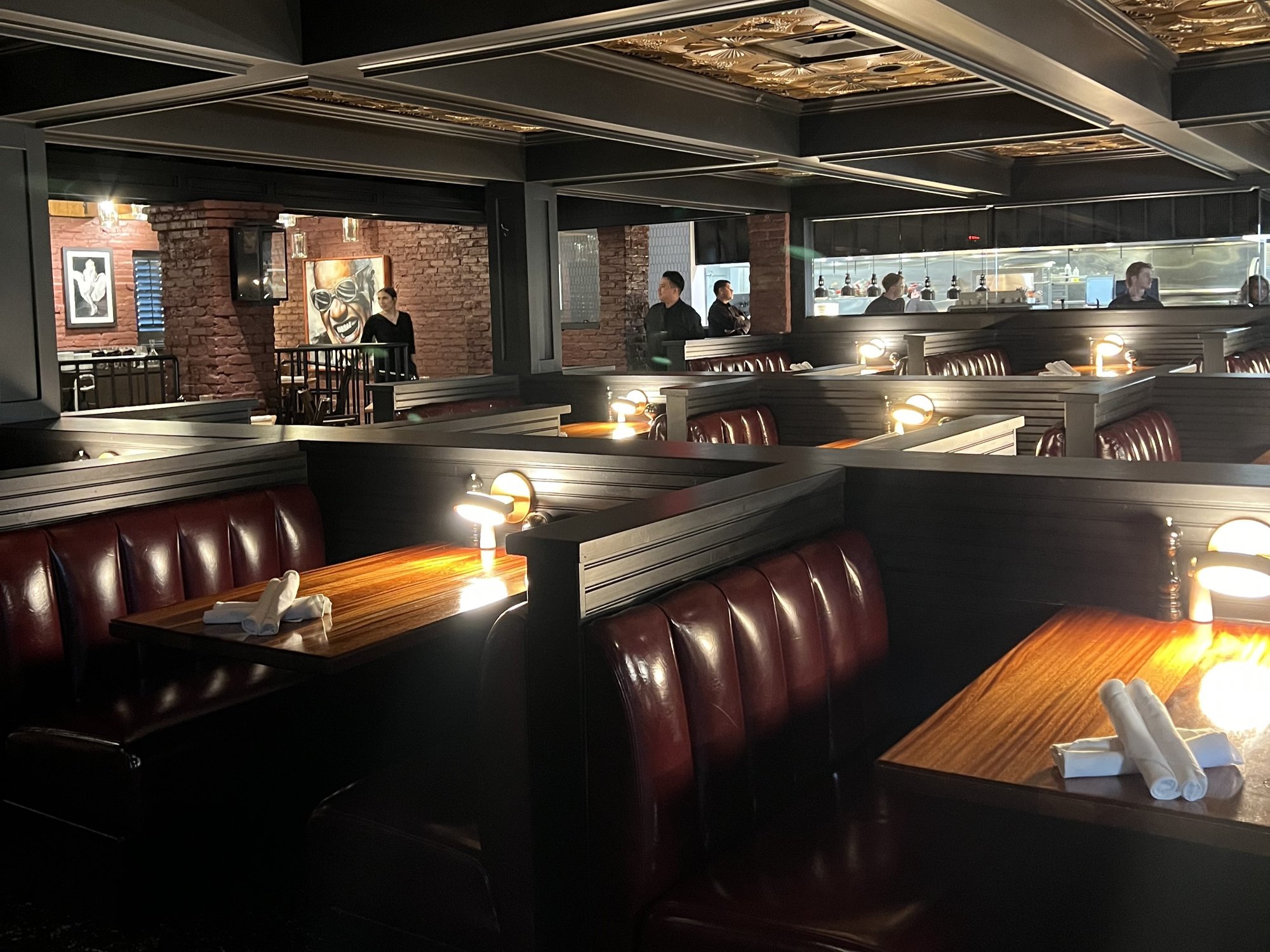 Warren's Supper Club restaurant in Chandler, United States