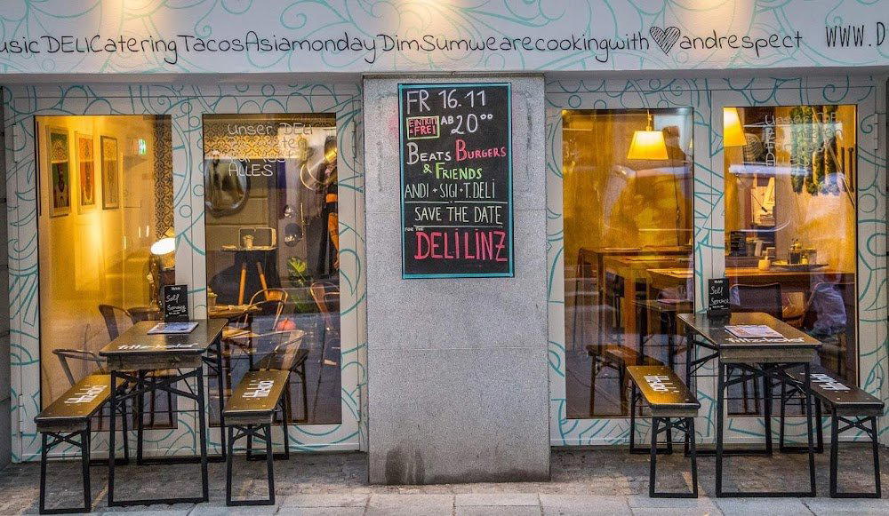 Deli Linz + Friends restaurant in Linz, Austria
