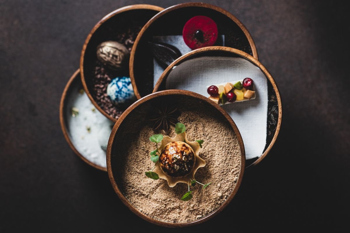 Brasserie Astoria at Crown Towers Perth, Restaurant in Perth