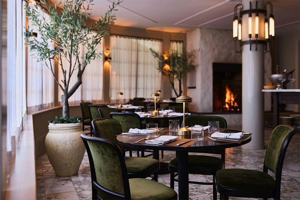 Finch, Restaurant in Stockton