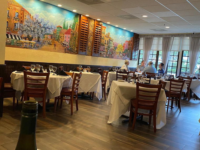 Cafe Vico Restaurant, Fort Lauderdale, United States