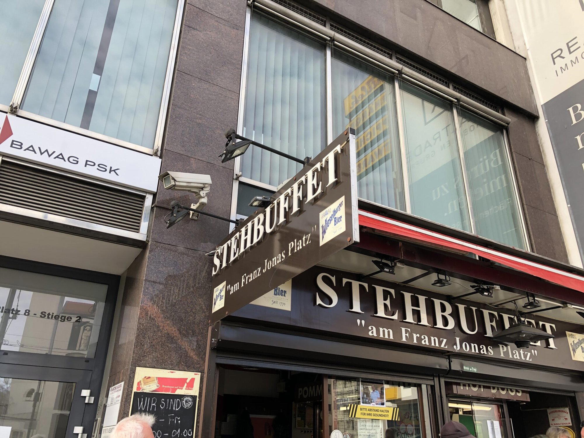 Stehbuffet restaurant in Vienna, Austria
