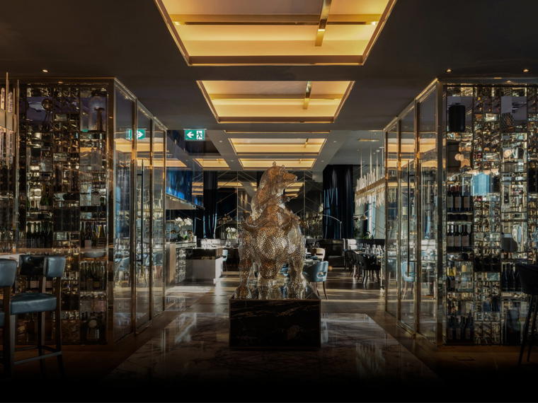 Bull & Bear, Dubai, United Arab Emirates