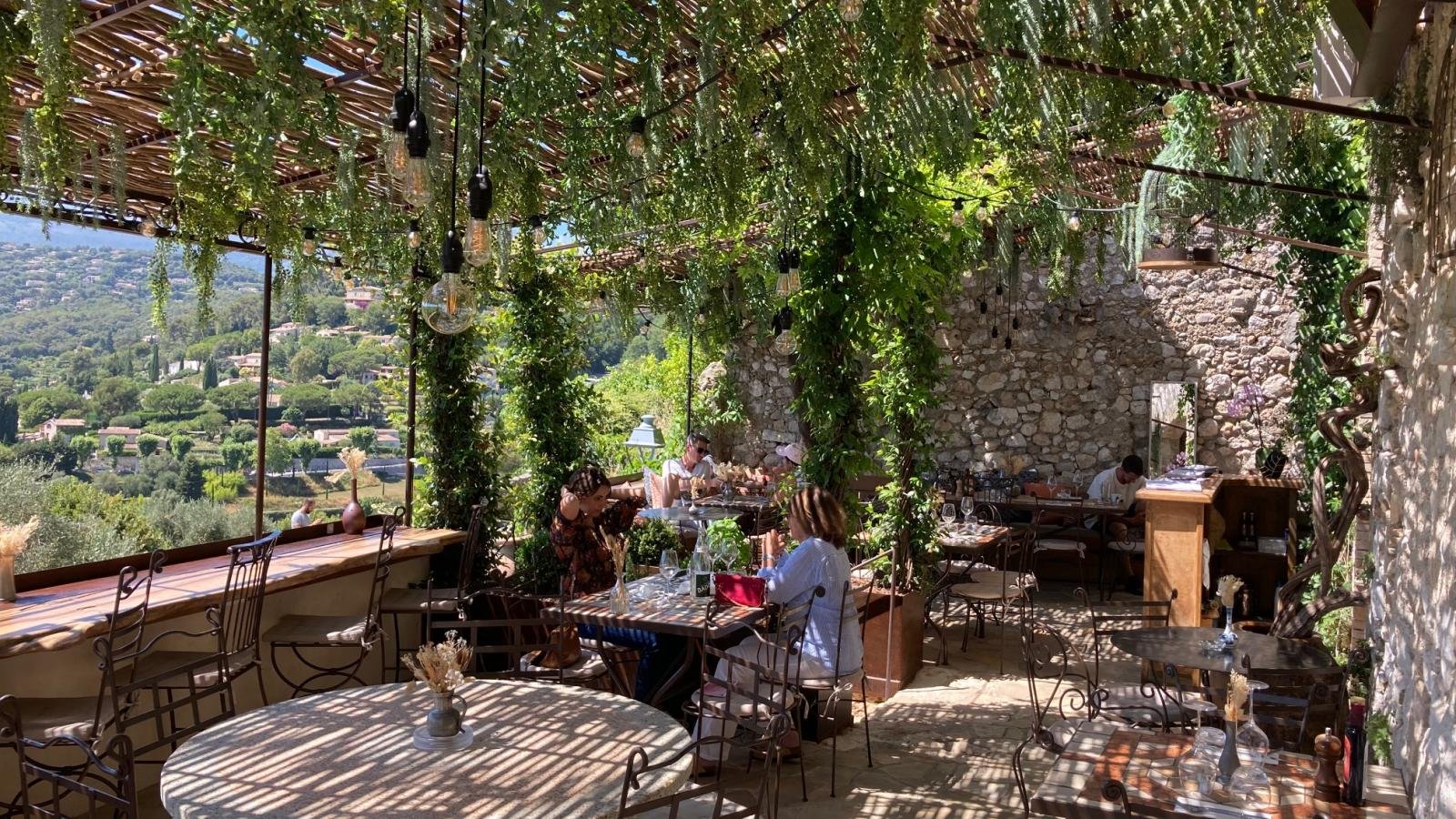Les Remparts, Restaurant in Saint-Paul-de-Vence