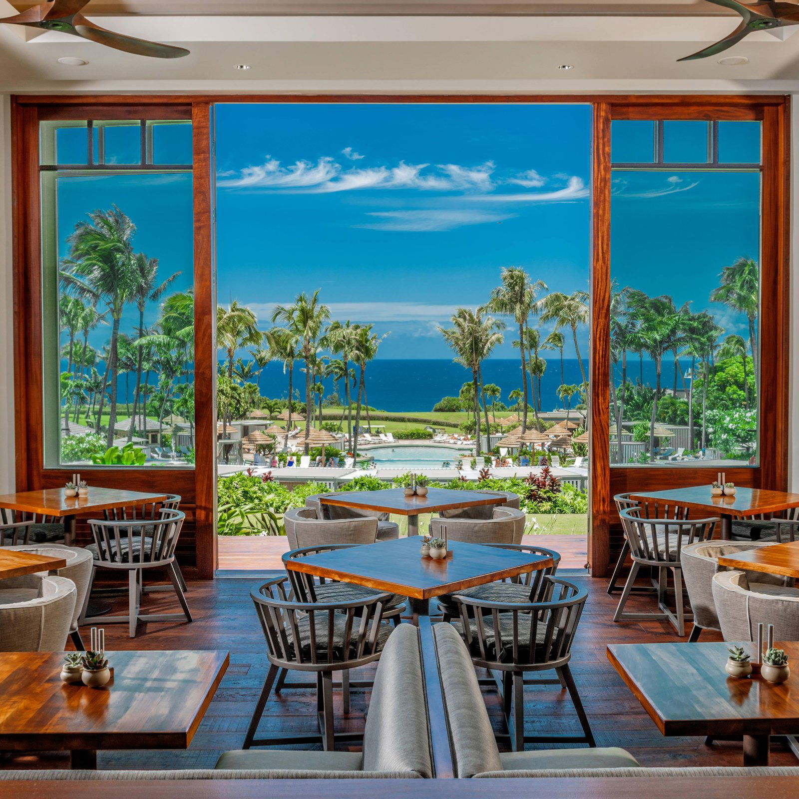 Ulana Terrace, Restaurant in Lahaina