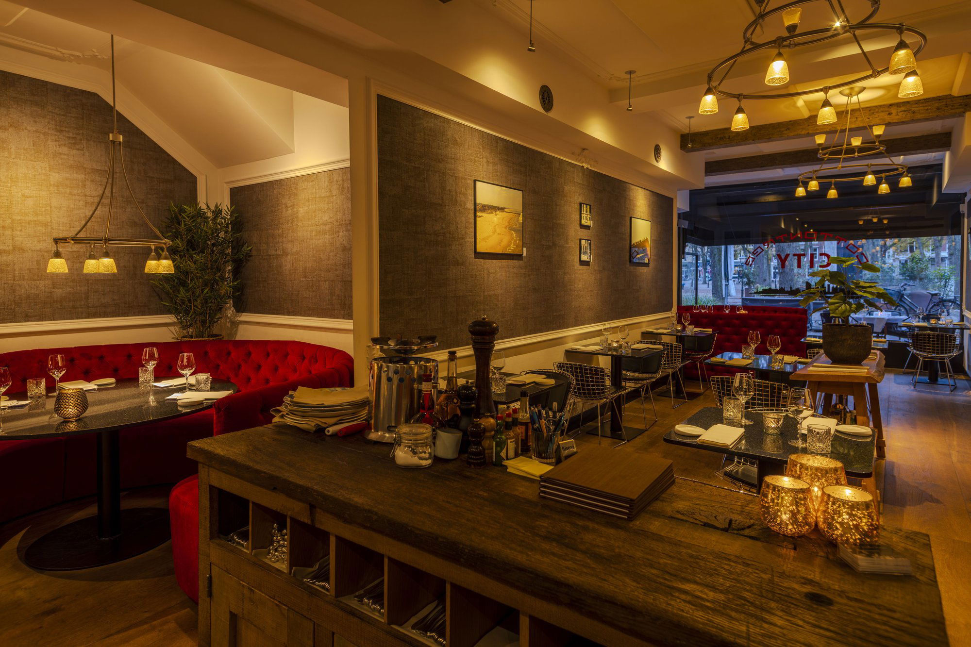 Cottontree City by Dimitri, Restaurant in The Hague
