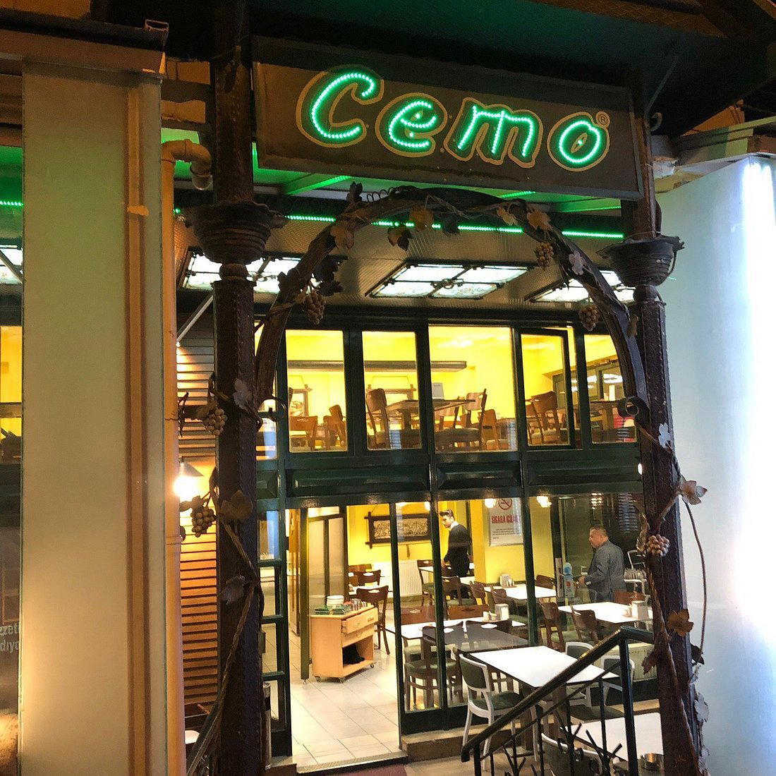 Cemo Restaurant restaurant in Konya