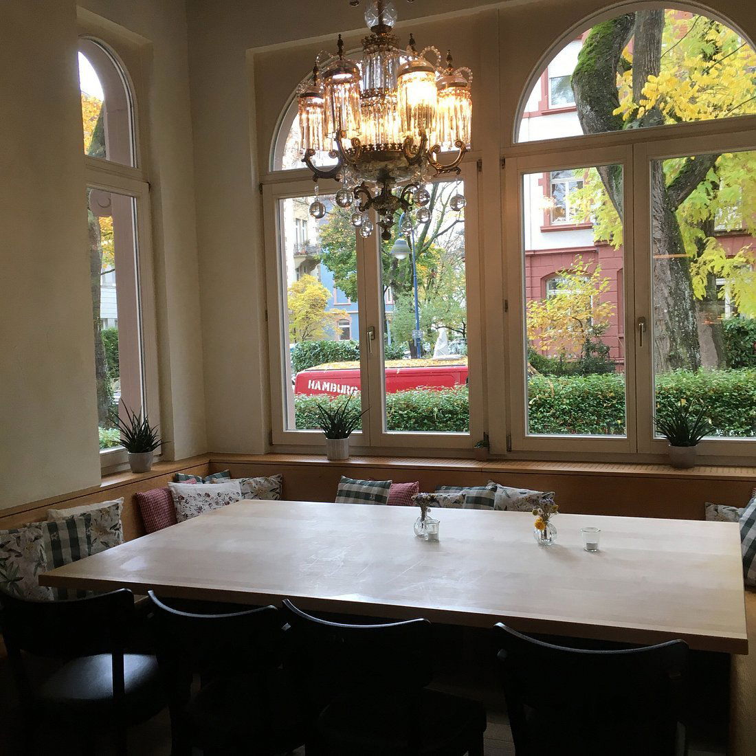Kreuzeck Wirtshaus, Restaurant in Freiburg im Breisgau