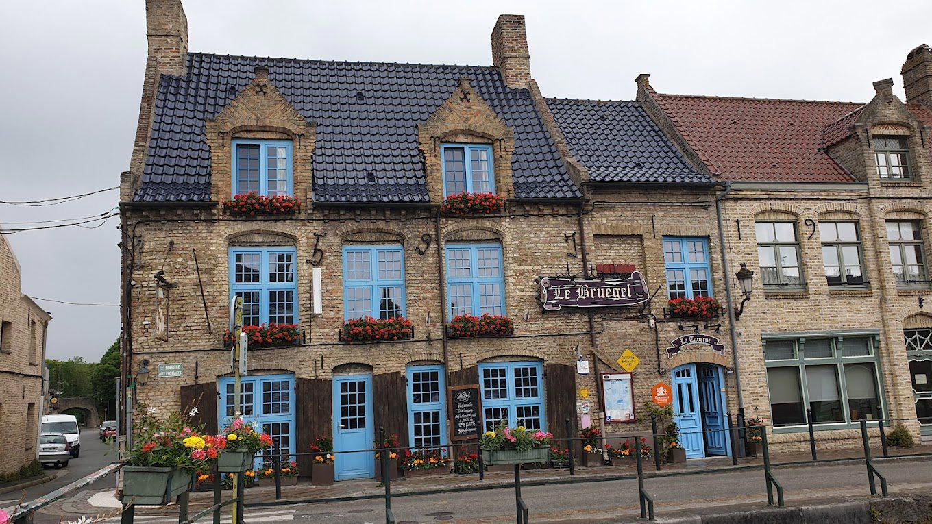 Le Bruegel restaurant in Bergues, France