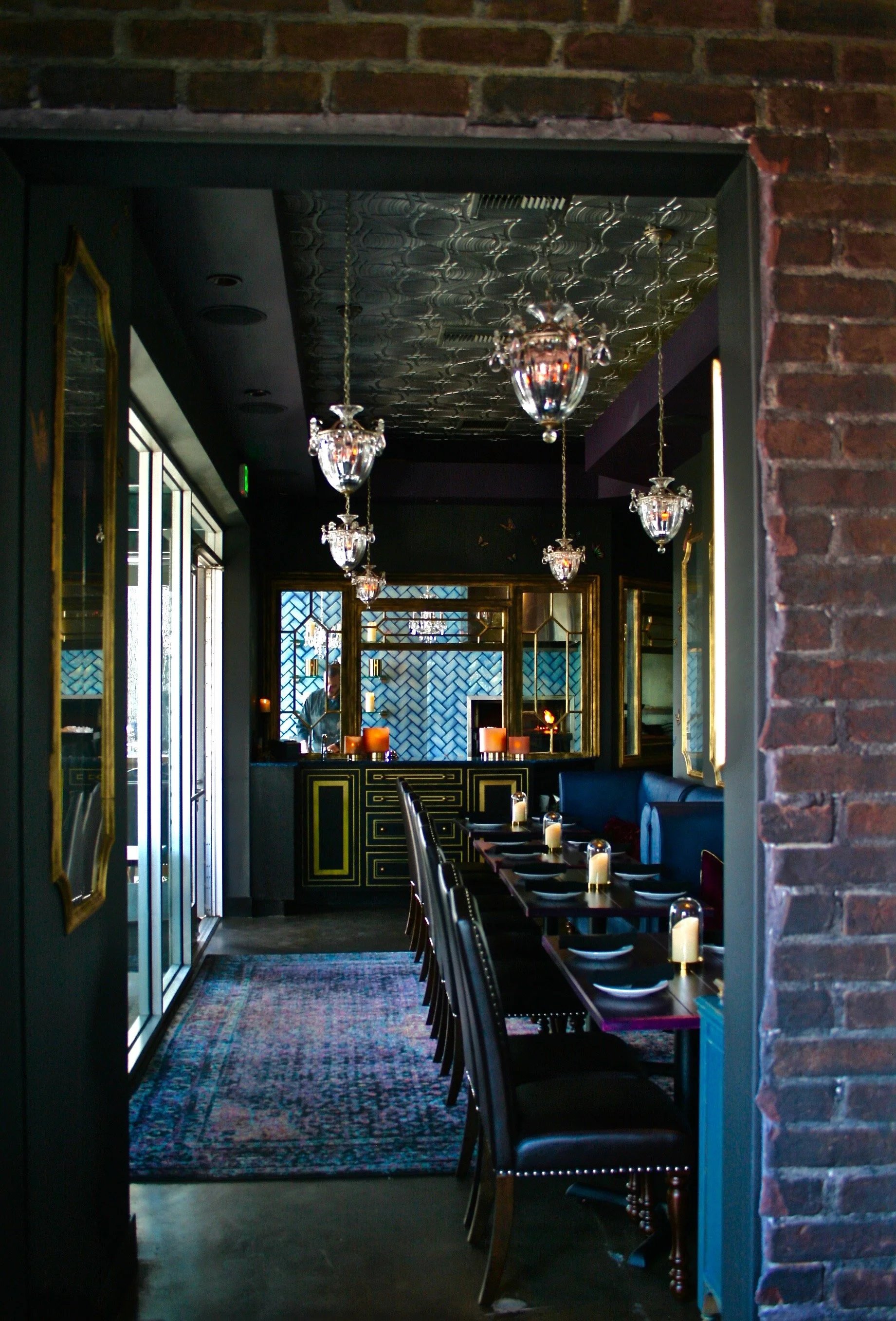 Arc Food & Libations, Restaurant in Costa Mesa