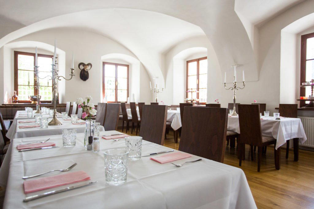 Golfrestaurant Schloss Finkenstein, Godersdorf, Austria