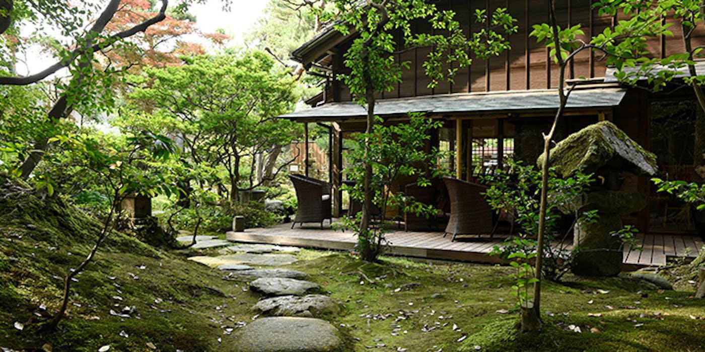 かなざわ玉泉邸 restaurant in Kanazawa, Japan