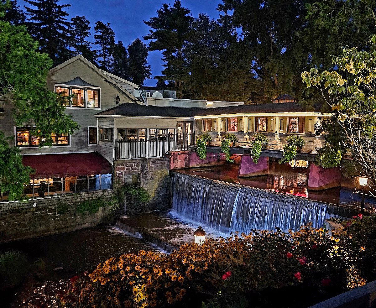 The Mill on the River restaurant in South Windsor, United States