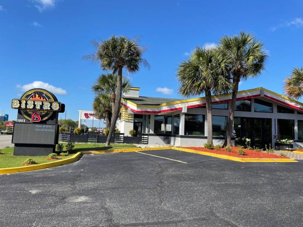 Bistro B restaurant in Myrtle Beach, United States