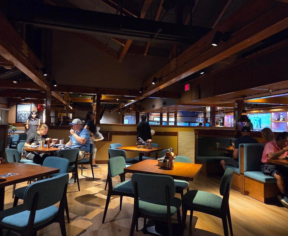 Blue Claw Houston restaurant in Houston, United States