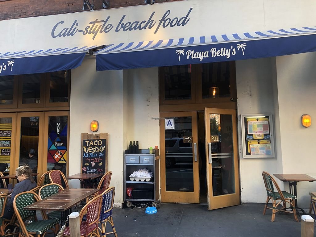 Playa Betty's, Restaurant in New York City