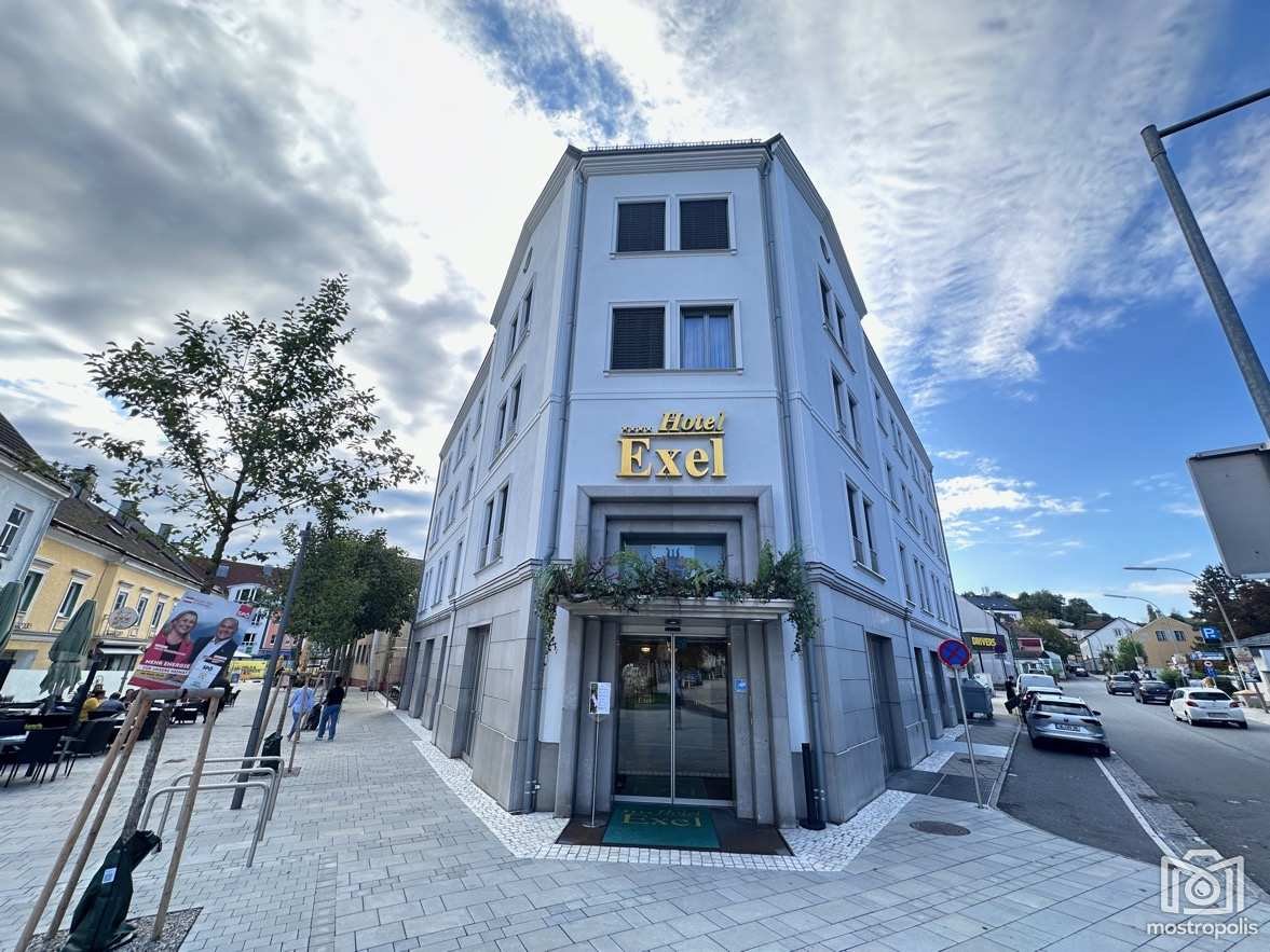 Hotel Exel restaurant in Amstetten