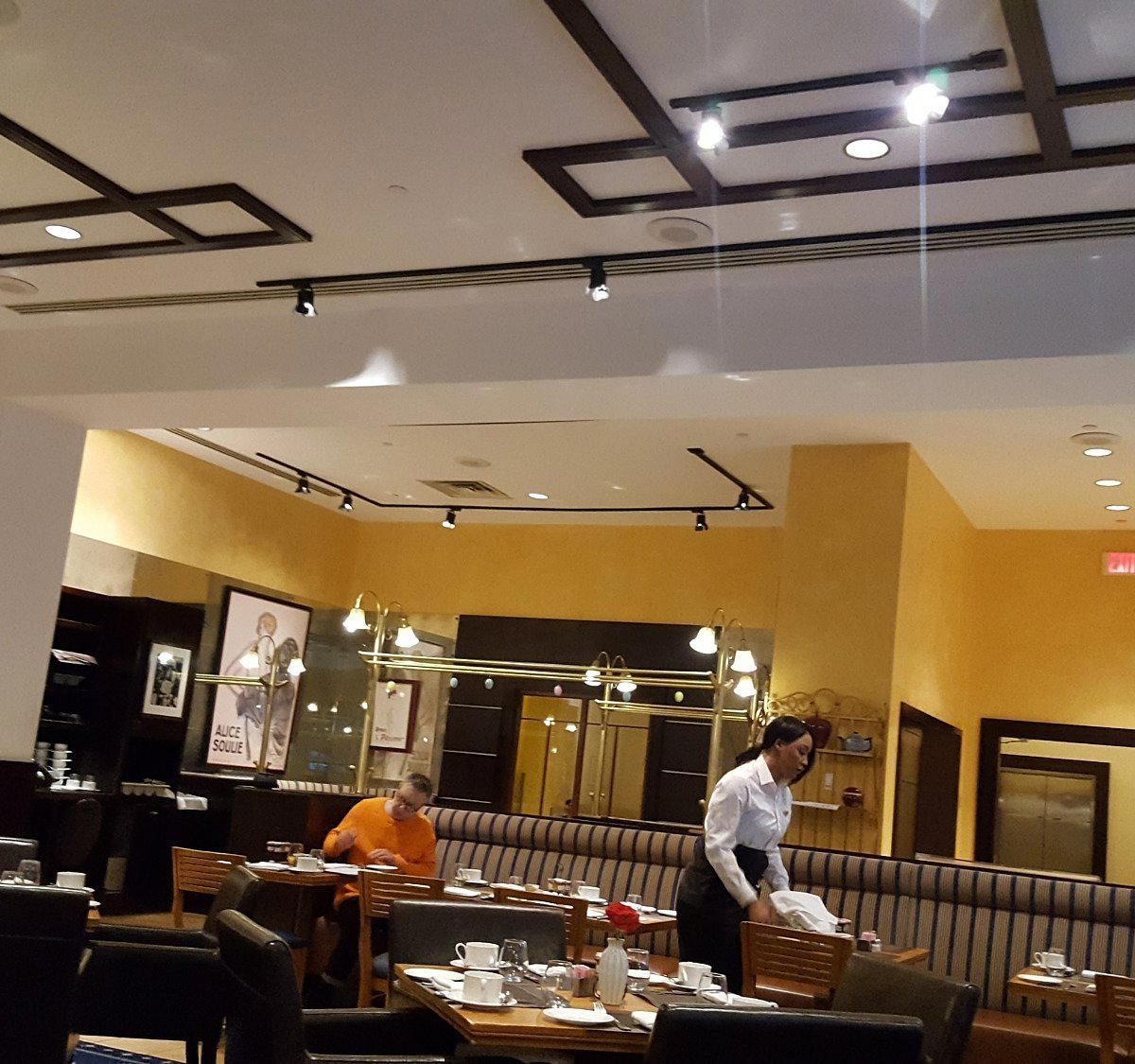Chez Colette restaurant in Philadelphia, United States