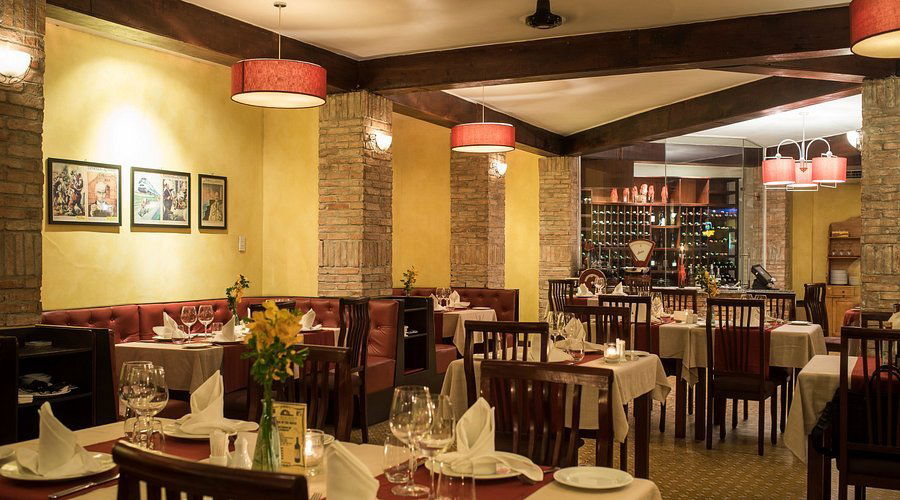 Pendolasco, Restaurant in Ho Chi Minh City