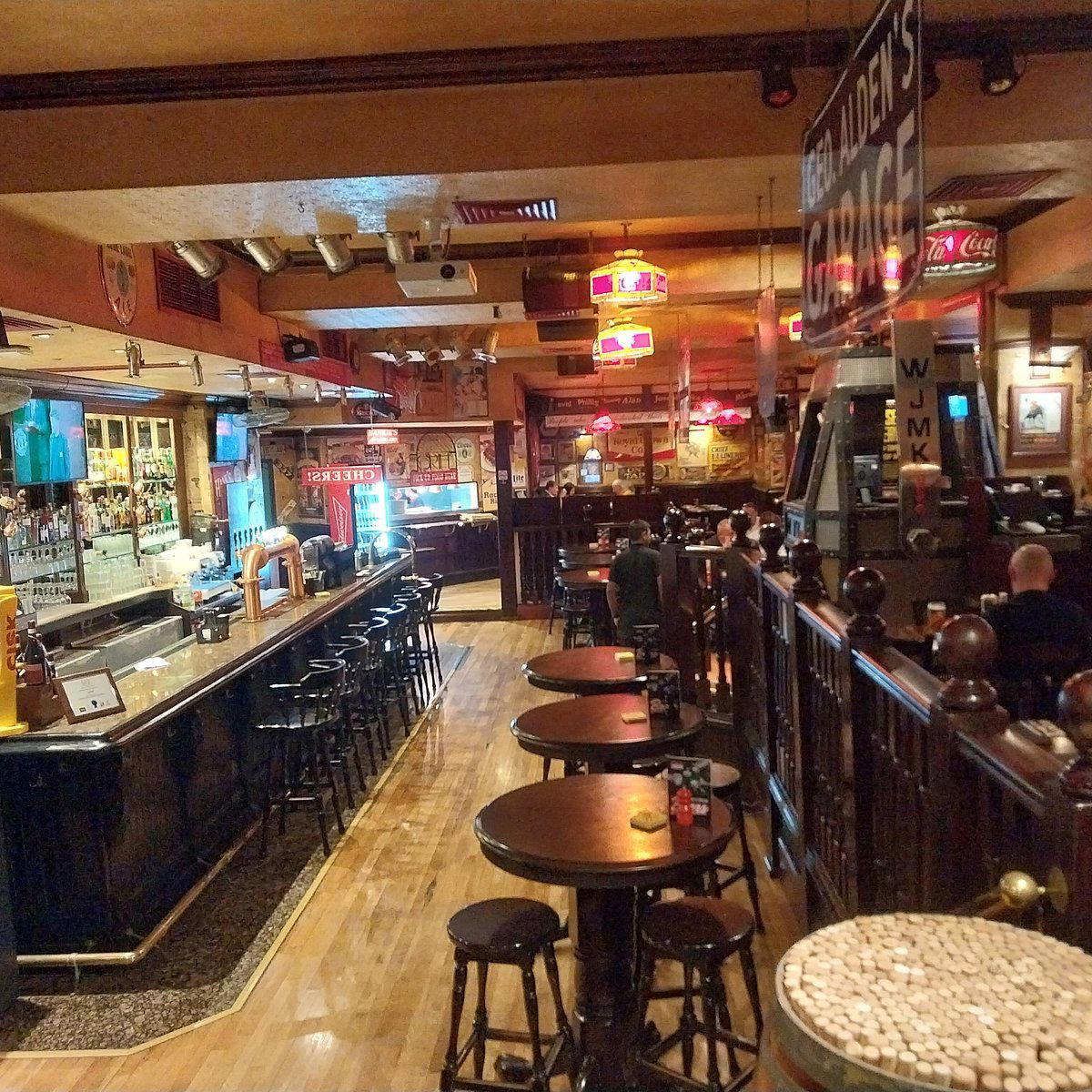 Hanks restaurant in St Julian's, Malta