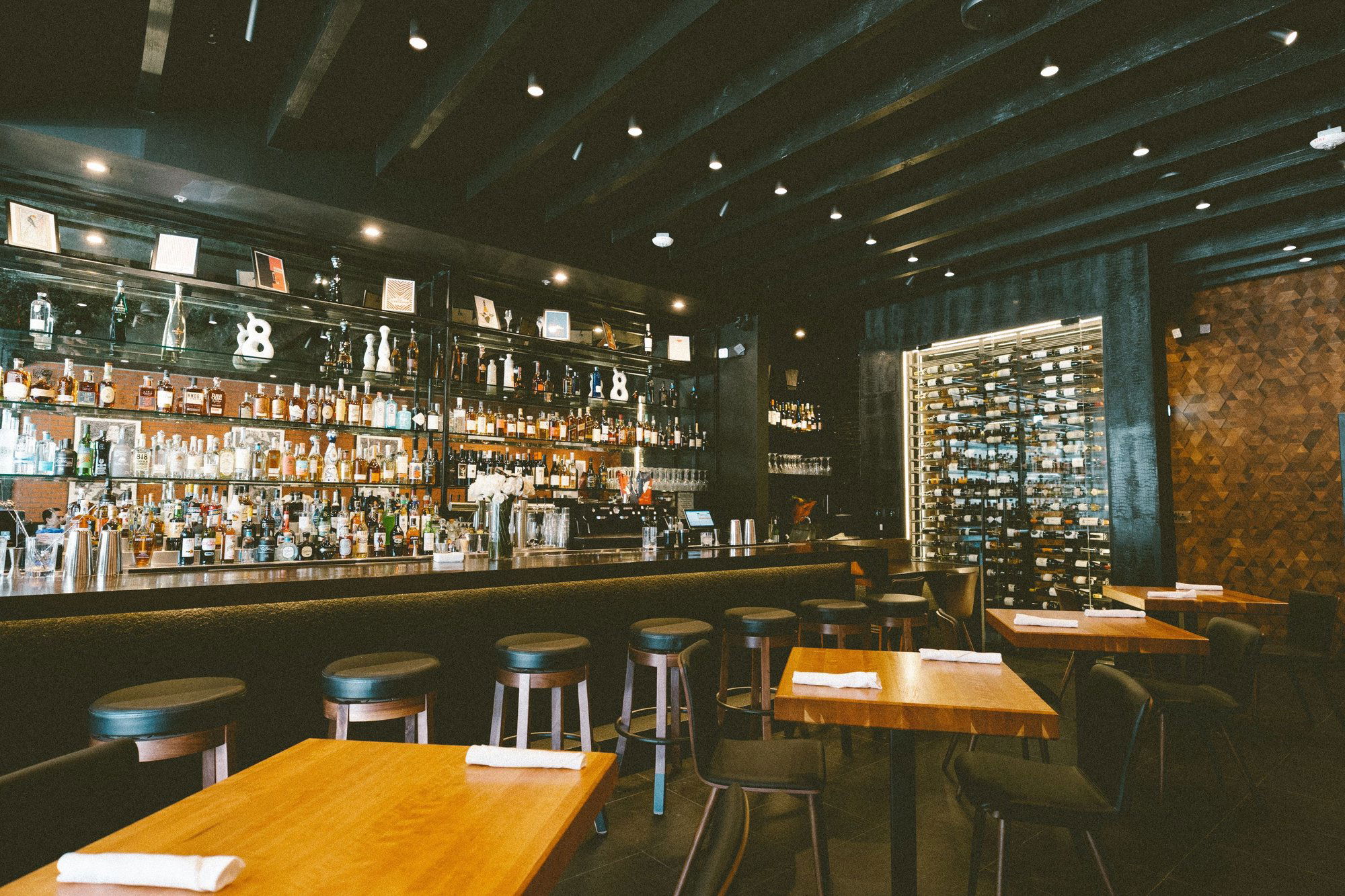 Beverly Bar - Beverly Hills Restaurant, Restaurant in Beverly Hills