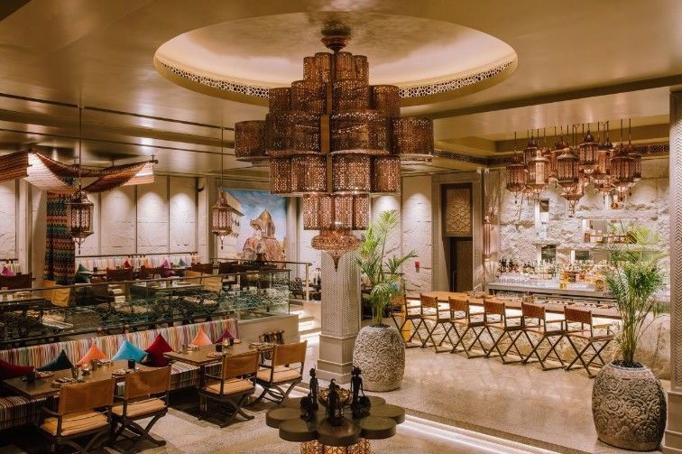 Loya, Restaurant in Mumbai