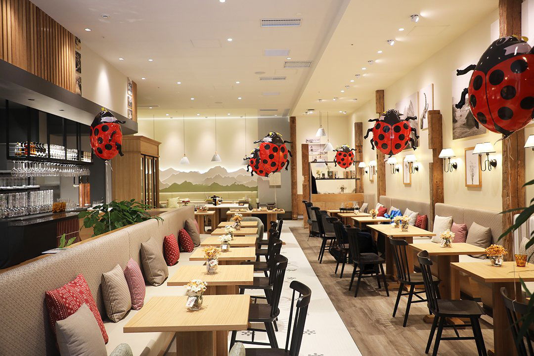 Käfer ALPS KITCHEN, Restaurant in Fukuoka