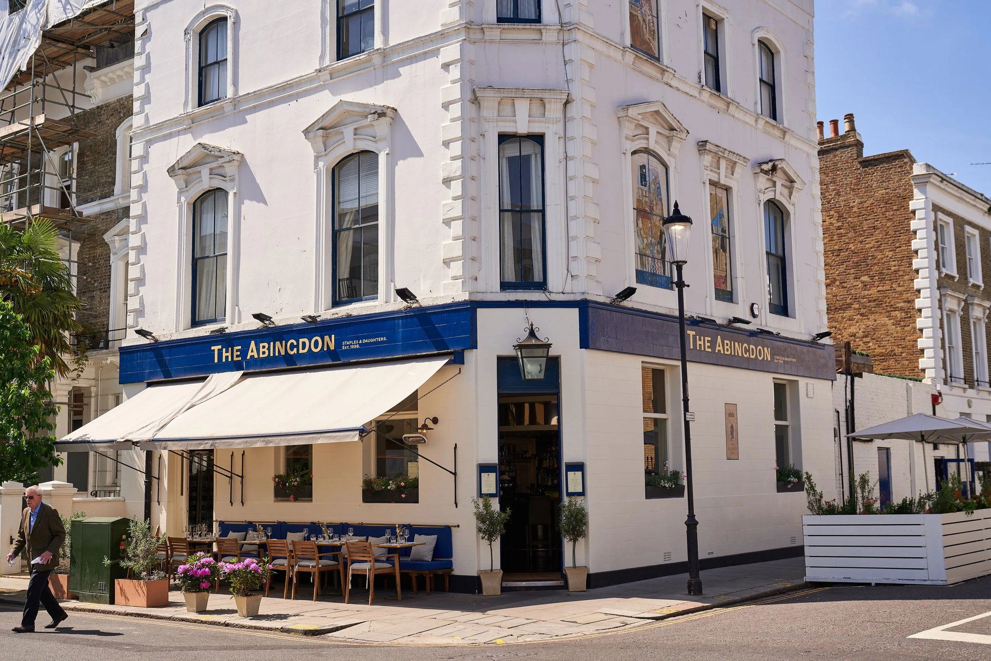 The Abingdon, Restaurant in London
